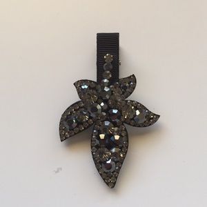 A stylish hair clip